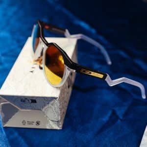 OAKLEY OO9242A HSTN